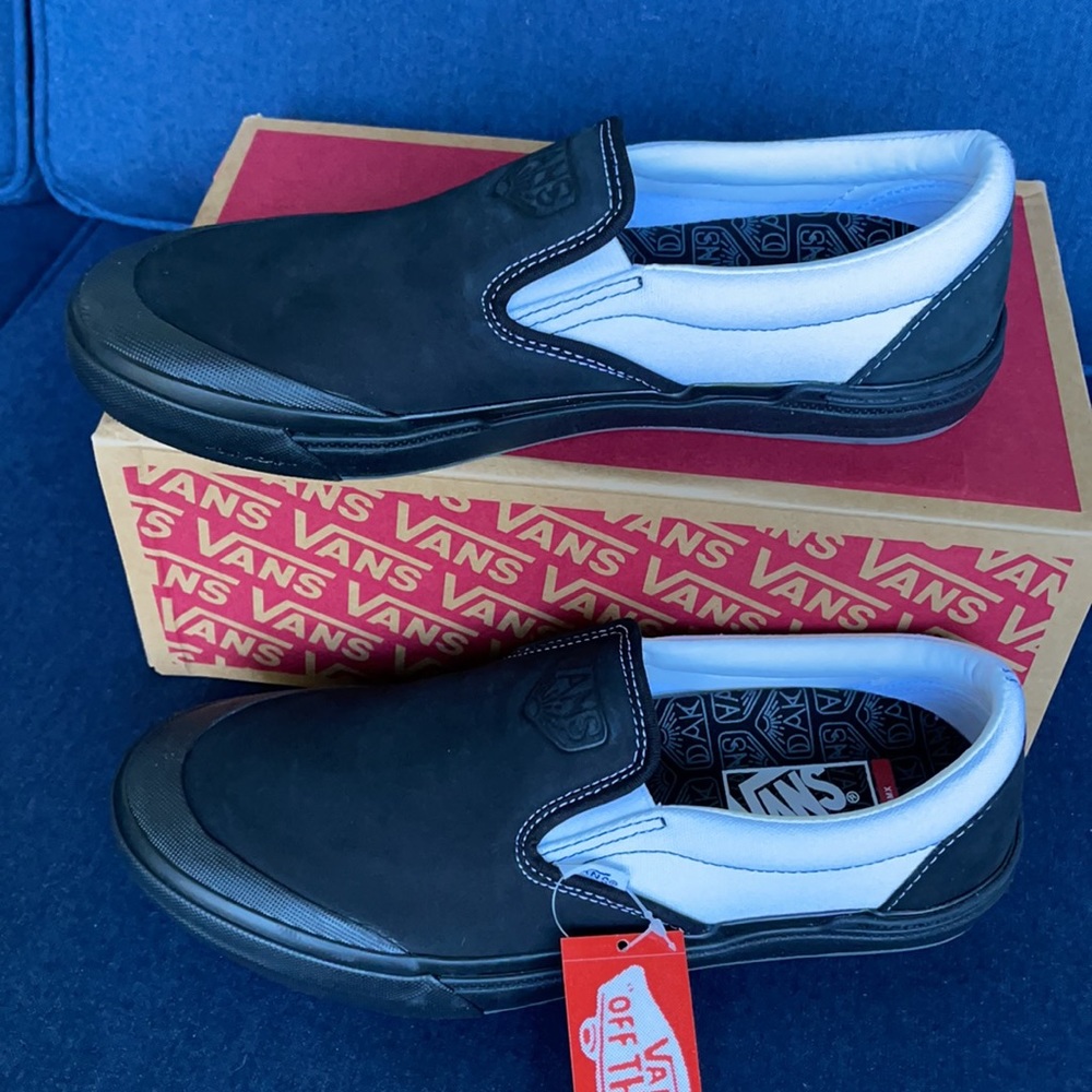 Vans WMNS BMX Slip-On Dak Black/White Sneakers - Picture 3 of 16